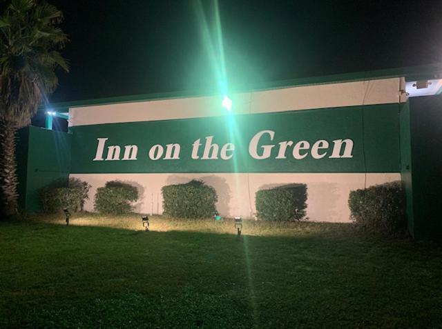 Inn On The Green Florida ทาวาเรส ภายนอก รูปภาพ