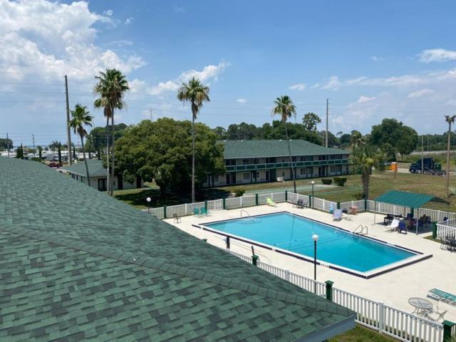 Inn On The Green Florida ทาวาเรส ภายนอก รูปภาพ