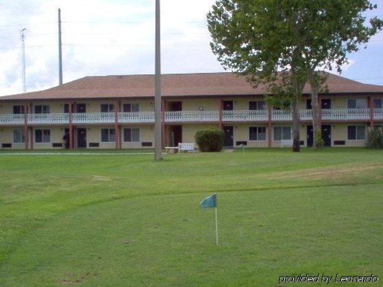 Inn On The Green Florida ทาวาเรส ภายนอก รูปภาพ